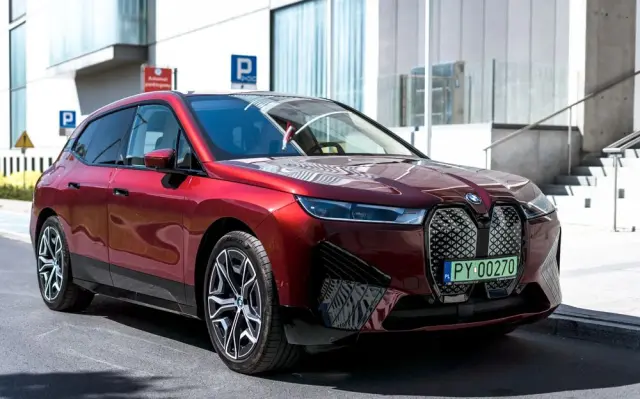 BMW IX XDrive50 111.5kWh