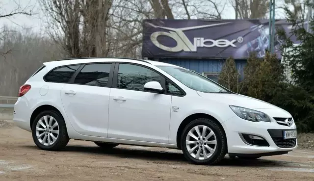 OPEL Astra 
