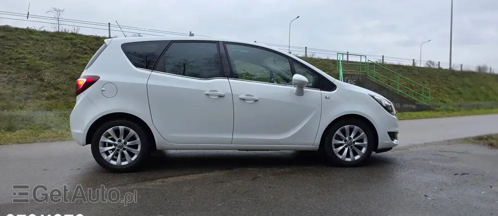 OPEL Meriva 1.4 Design Edition