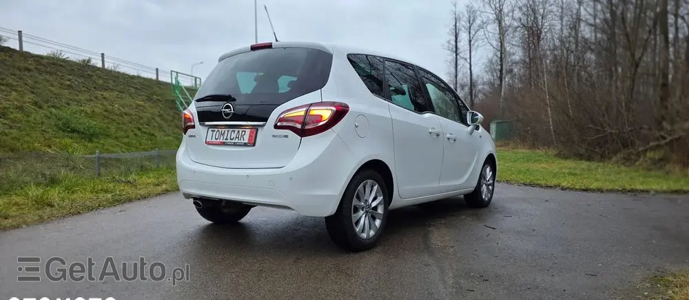 OPEL Meriva 1.4 Design Edition