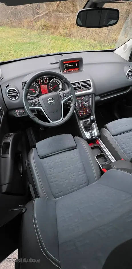 OPEL Meriva 1.4 Design Edition