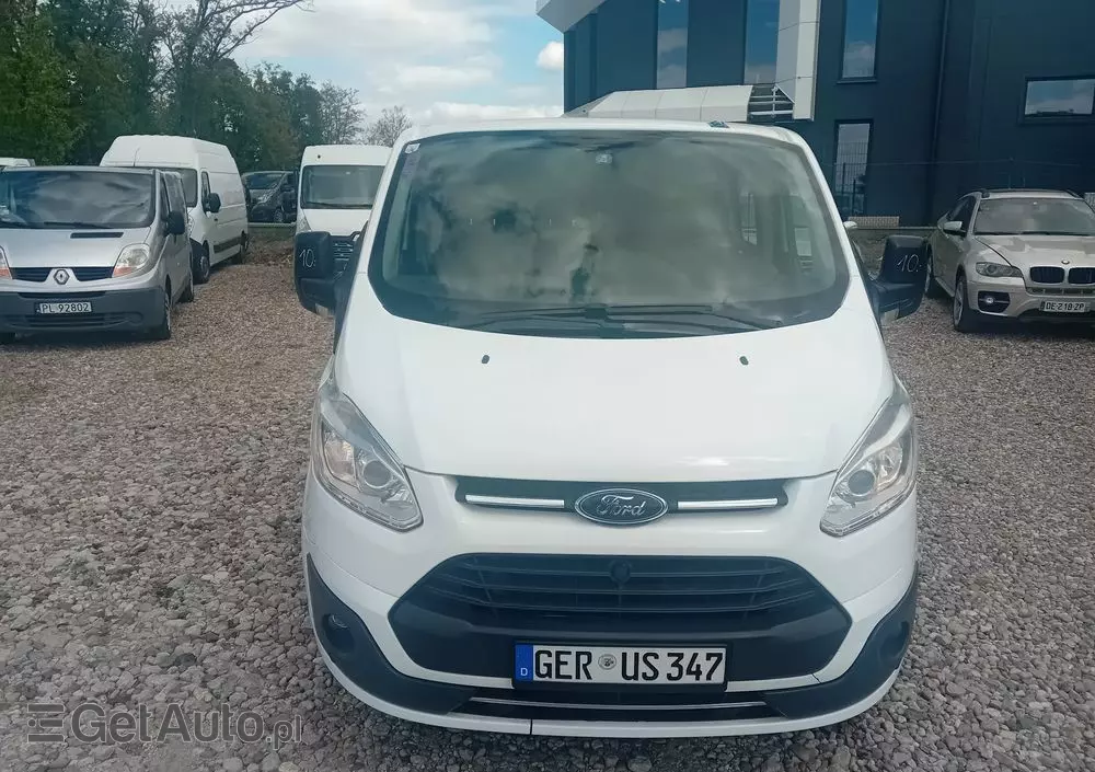 FORD Transit Custom Brygadówka 6- osobowy 