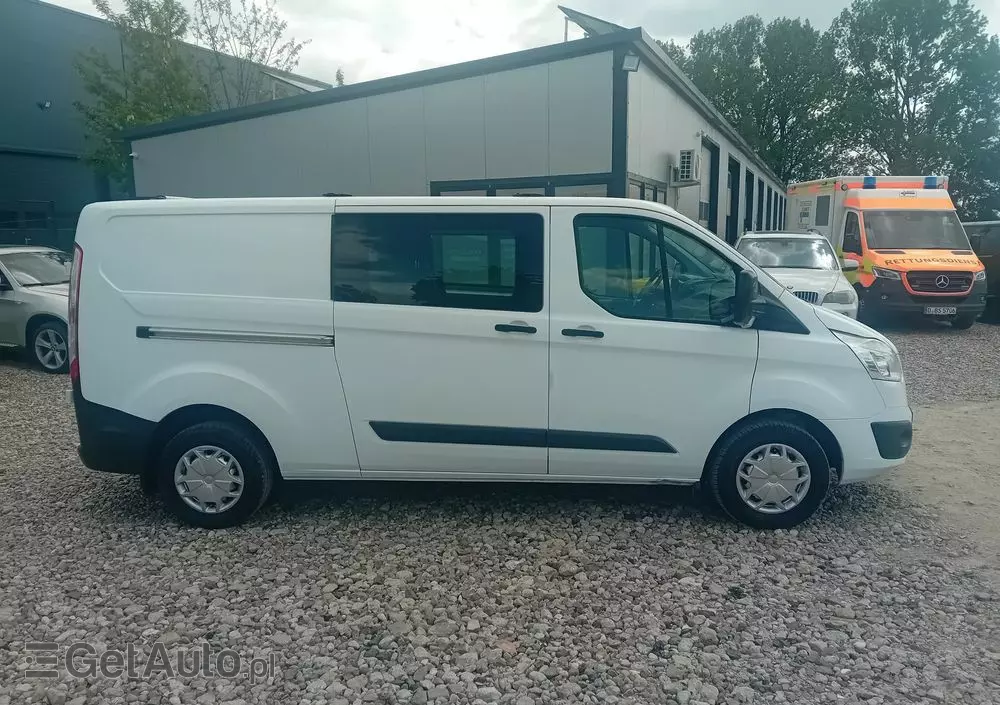 FORD Transit Custom Brygadówka 6- osobowy 