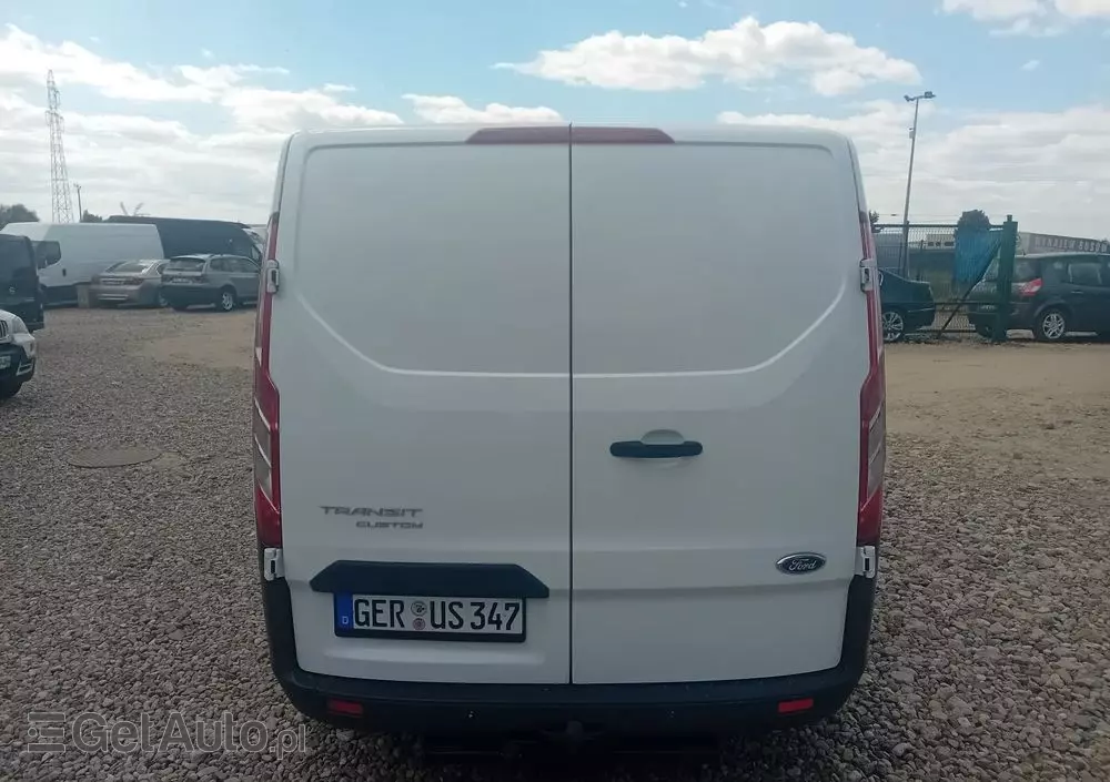 FORD Transit Custom Brygadówka 6- osobowy 