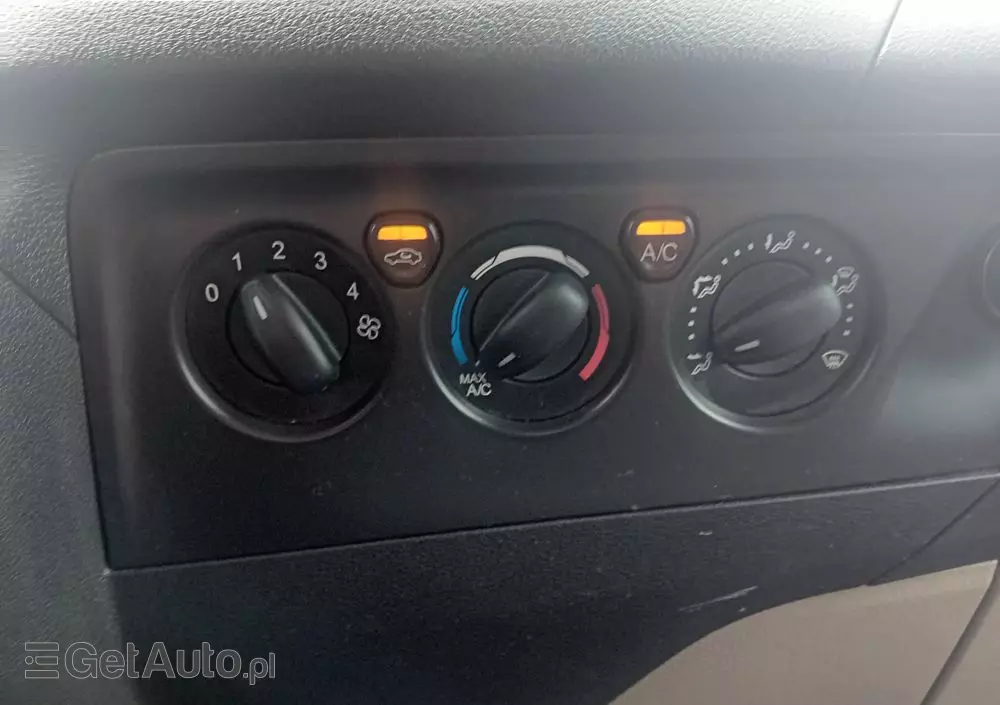 FORD Transit Custom Brygadówka 6- osobowy 