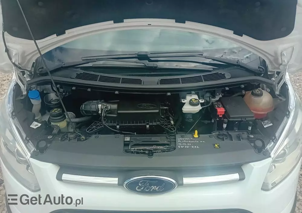 FORD Transit Custom Brygadówka 6- osobowy 