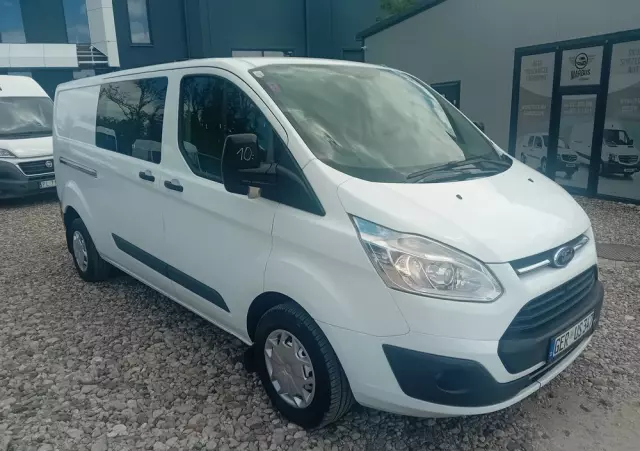 FORD Transit Custom Brygadówka 6- osobowy 