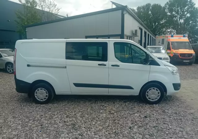 FORD Transit Custom Brygadówka 6- osobowy 