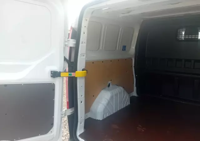 FORD Transit Custom Brygadówka 6- osobowy 