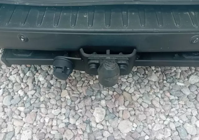 FORD Transit Custom Brygadówka 6- osobowy 