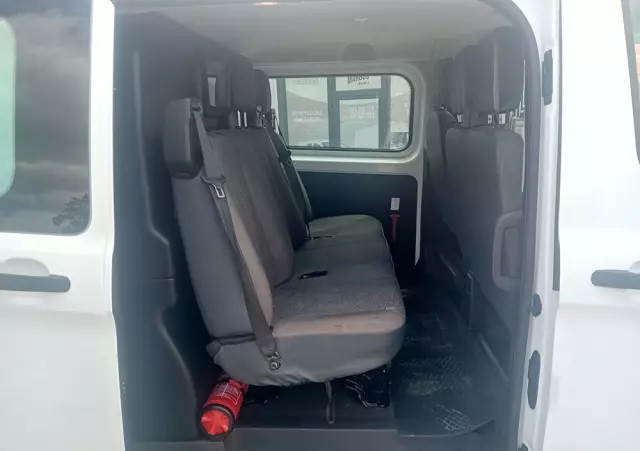 FORD Transit Custom Brygadówka 6- osobowy 