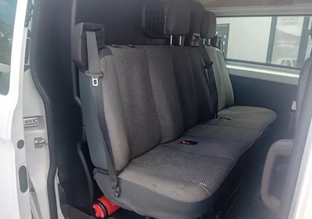 FORD Transit Custom Brygadówka 6- osobowy 