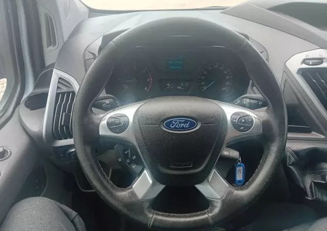 FORD Transit Custom Brygadówka 6- osobowy 