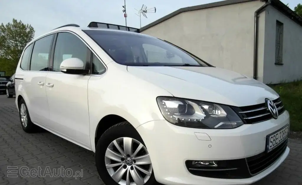VOLKSWAGEN Sharan 