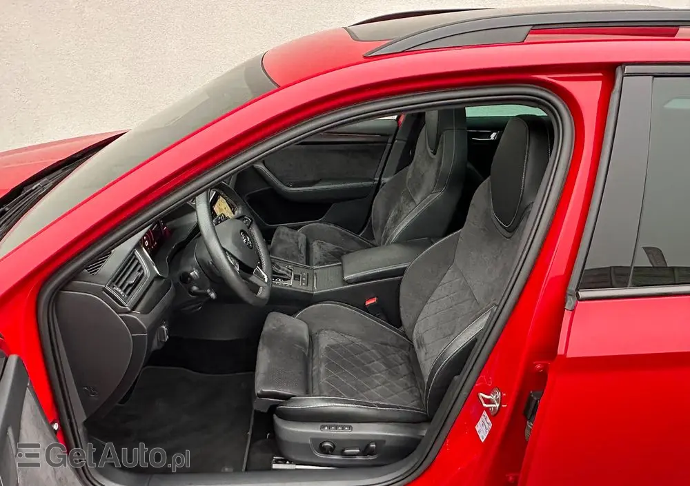 SKODA Superb 2.0 TDI SCR Sportline DSG