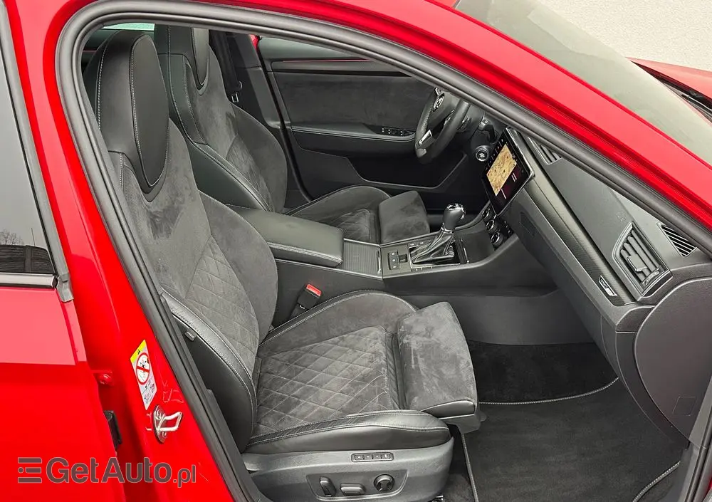 SKODA Superb 2.0 TDI SCR Sportline DSG