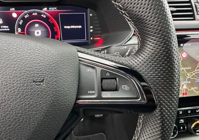 SKODA Superb 2.0 TDI SCR Sportline DSG