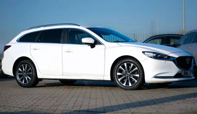 MAZDA 6 2.0 SkyMotion