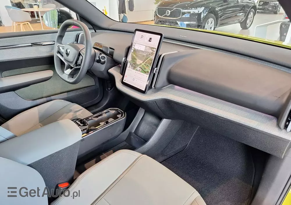 VOLVO EX30 69kWh Single Motor Long Range Plus