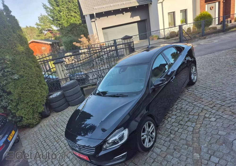 VOLVO S60 D3 Momentum