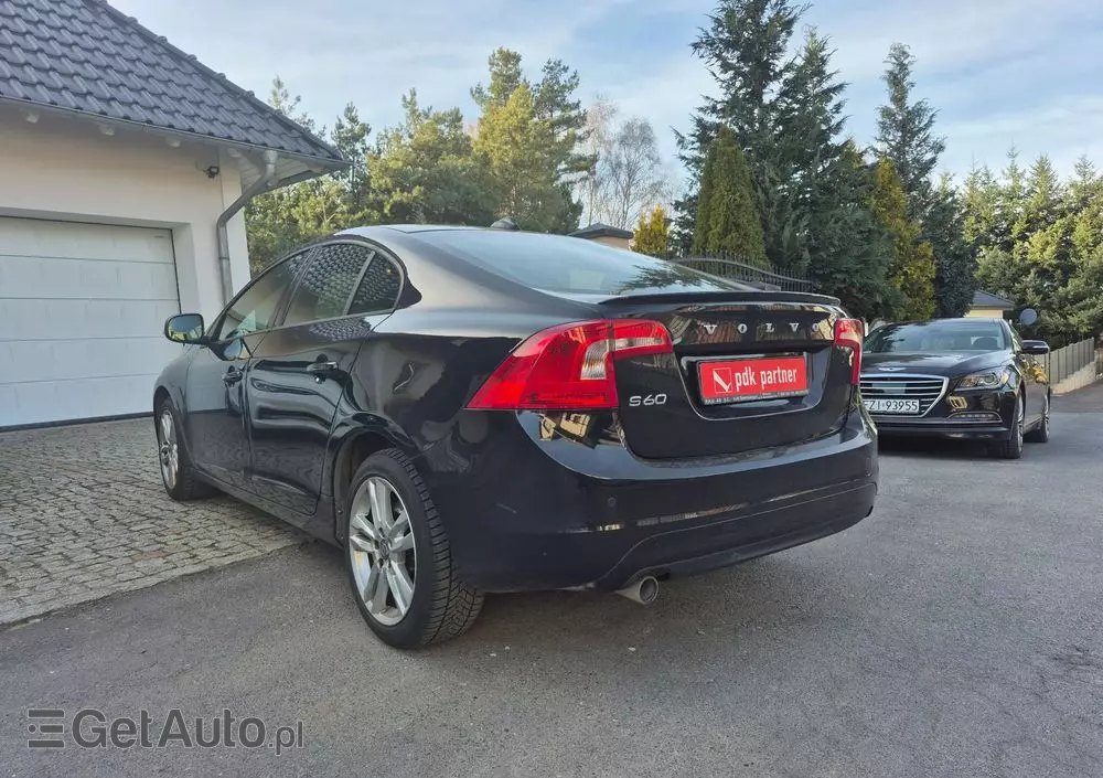 VOLVO S60 D3 Momentum