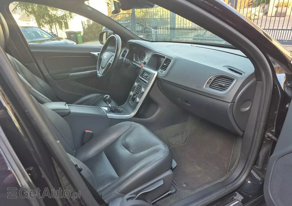 VOLVO S60 D3 Momentum