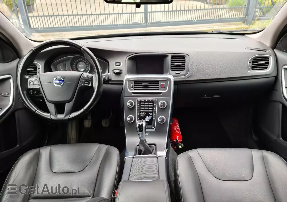 VOLVO S60 D3 Momentum