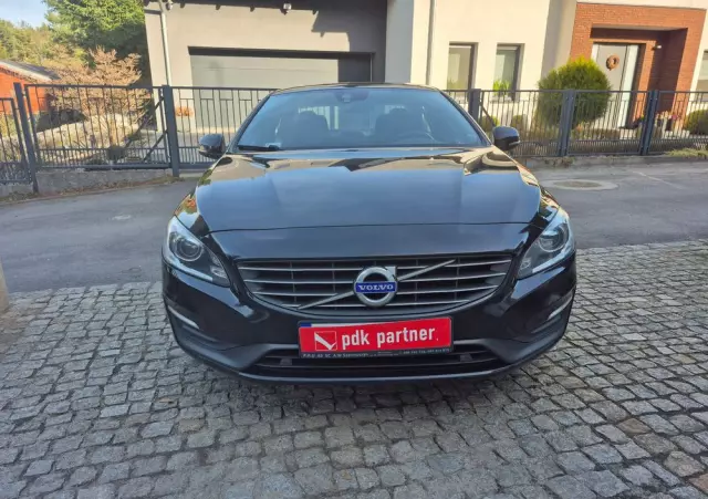VOLVO S60 D3 Momentum