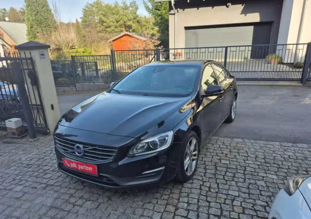 VOLVO S60 D3 Momentum