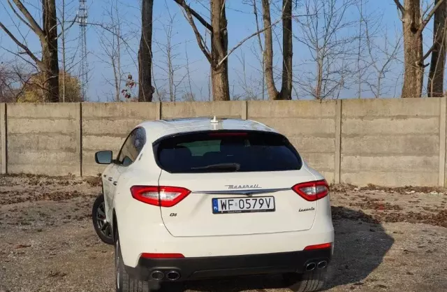 MASERATI Levante 