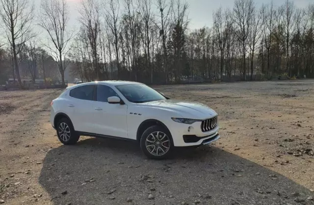 MASERATI Levante 