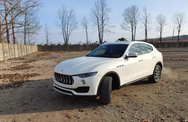 MASERATI Levante 