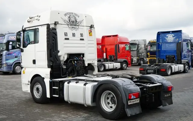 MAN TGX 18. 430 / XLX / HYDRAULIKA /  PEŁNY ADR / RETARDER / KLIMATYZACJA POSTOJOWA / NAVI 