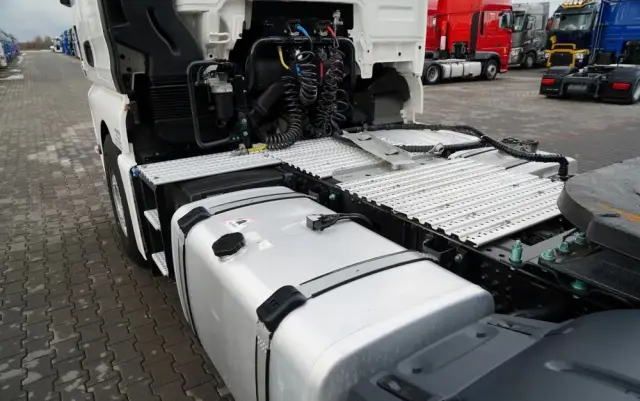 MAN TGX 18. 430 / XLX / HYDRAULIKA /  PEŁNY ADR / RETARDER / KLIMATYZACJA POSTOJOWA / NAVI 