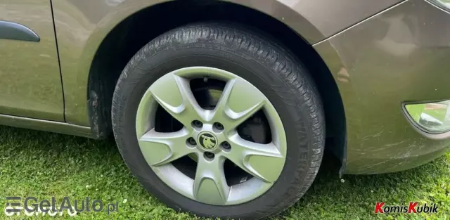 SKODA Roomster 