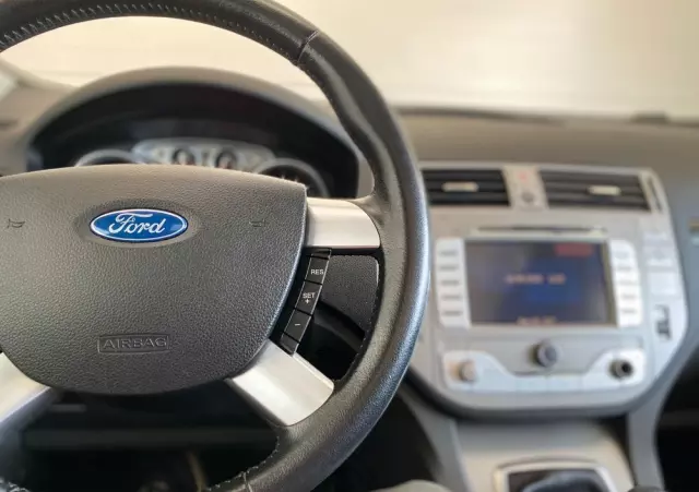 FORD Kuga 2.0 TDCi Titanium