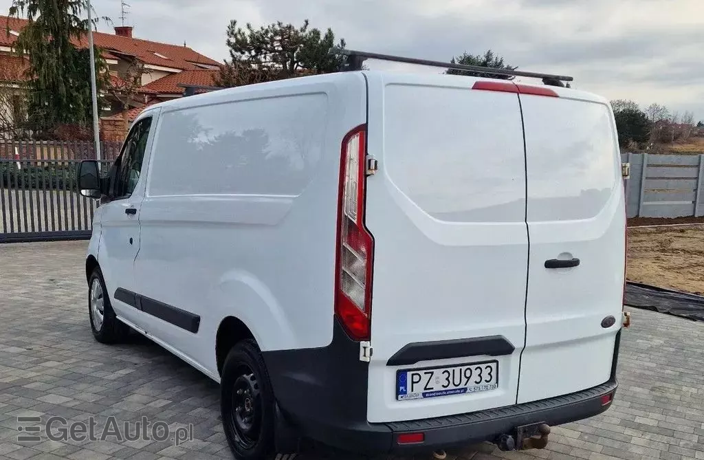 FORD Transit Courier 