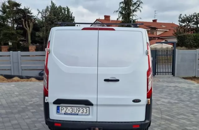 FORD Transit Courier 