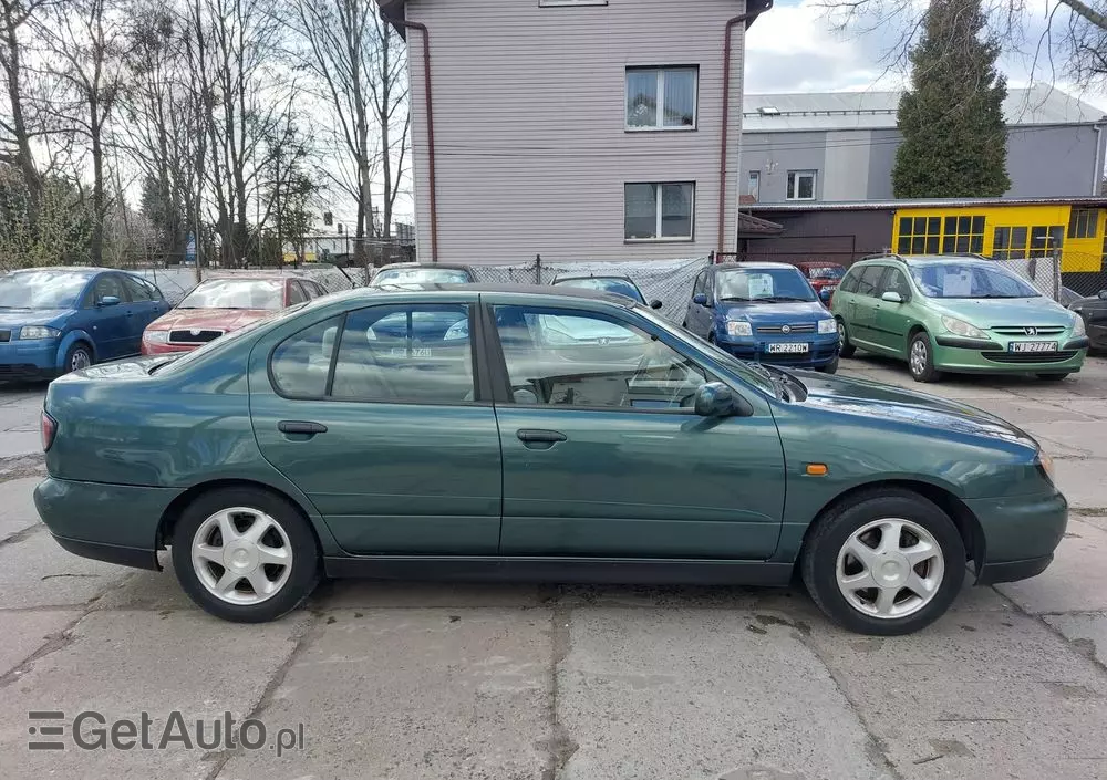 NISSAN Primera 2.0 Ambiente