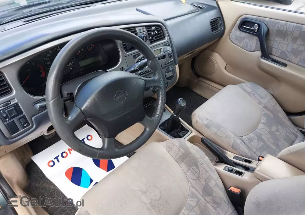 NISSAN Primera 2.0 Ambiente