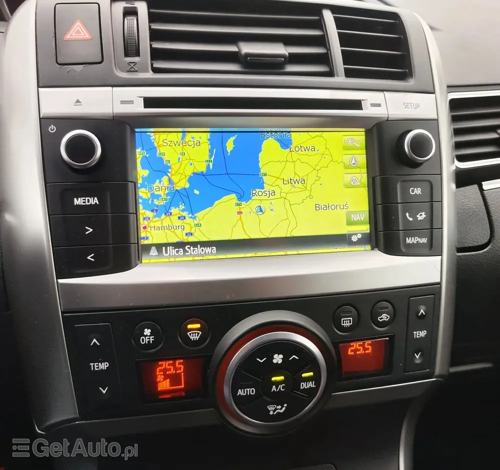 TOYOTA Verso 1.8 Executive