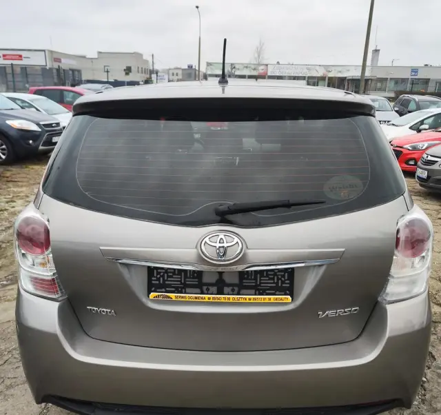 TOYOTA Verso 1.8 Executive