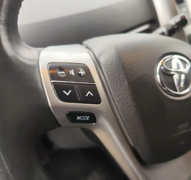 TOYOTA Verso 1.8 Executive