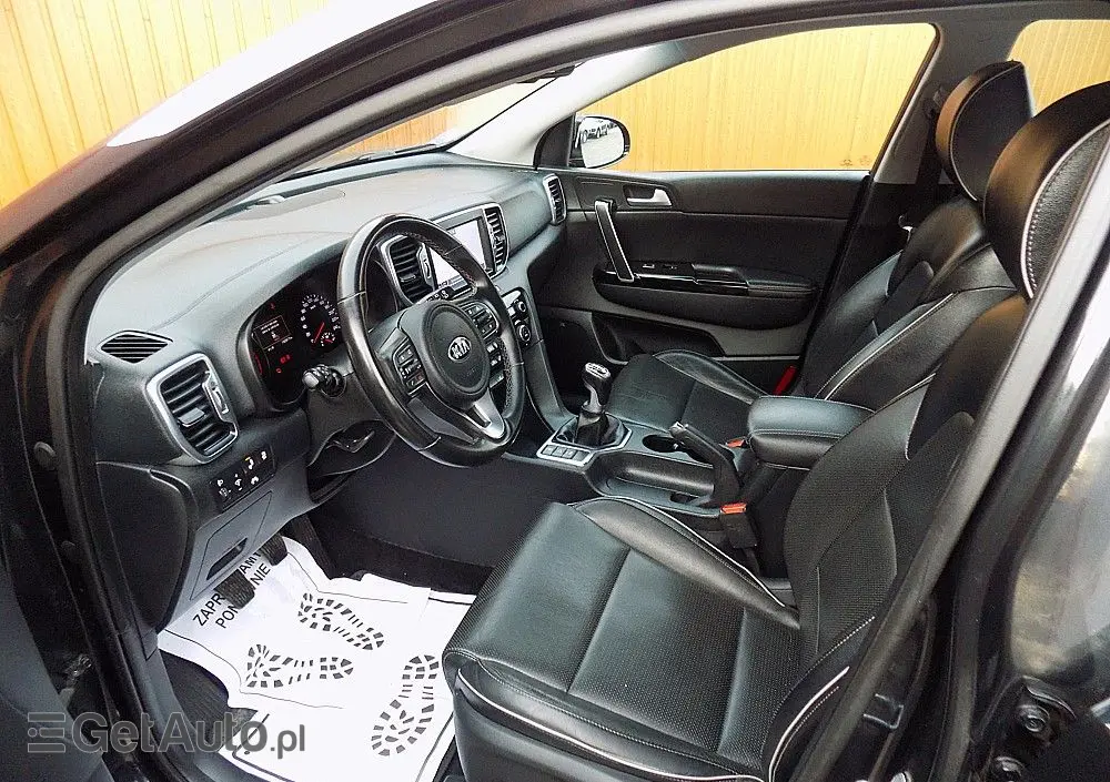 KIA Sportage 1.6 GDI 2WD Dream-Team Edition