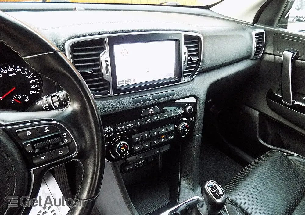 KIA Sportage 1.6 GDI 2WD Dream-Team Edition