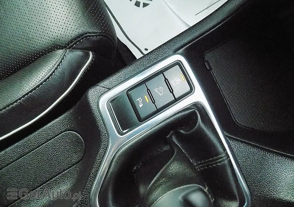 KIA Sportage 1.6 GDI 2WD Dream-Team Edition