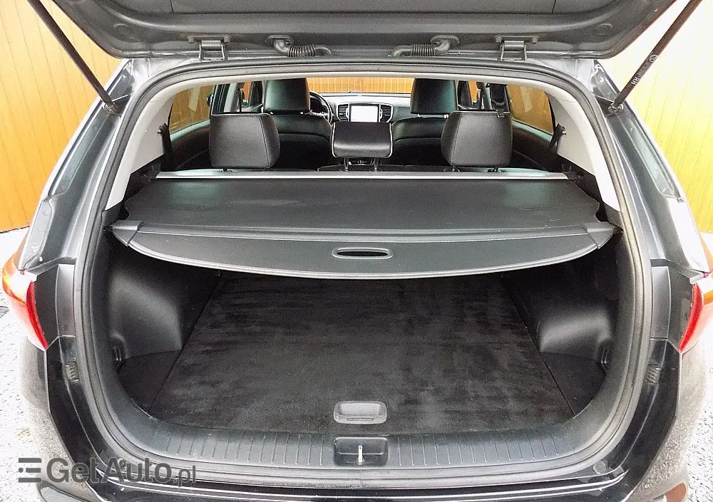 KIA Sportage 1.6 GDI 2WD Dream-Team Edition