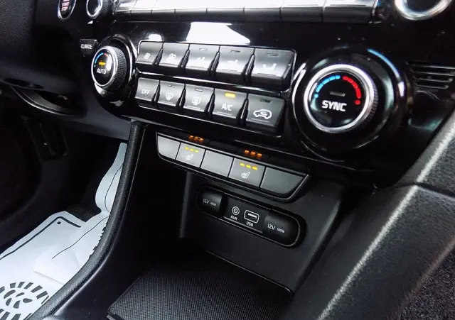 KIA Sportage 1.6 GDI 2WD Dream-Team Edition