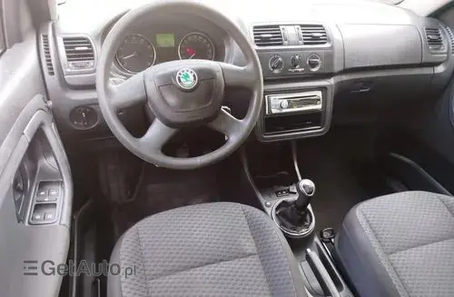 SKODA Roomster 