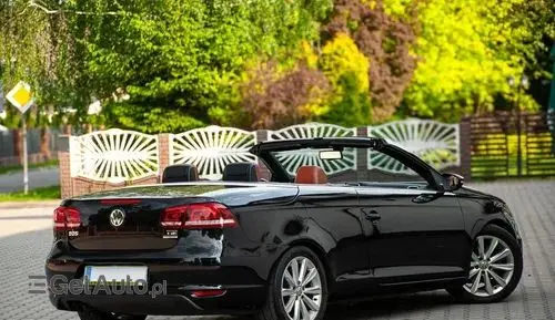 VOLKSWAGEN Eos 